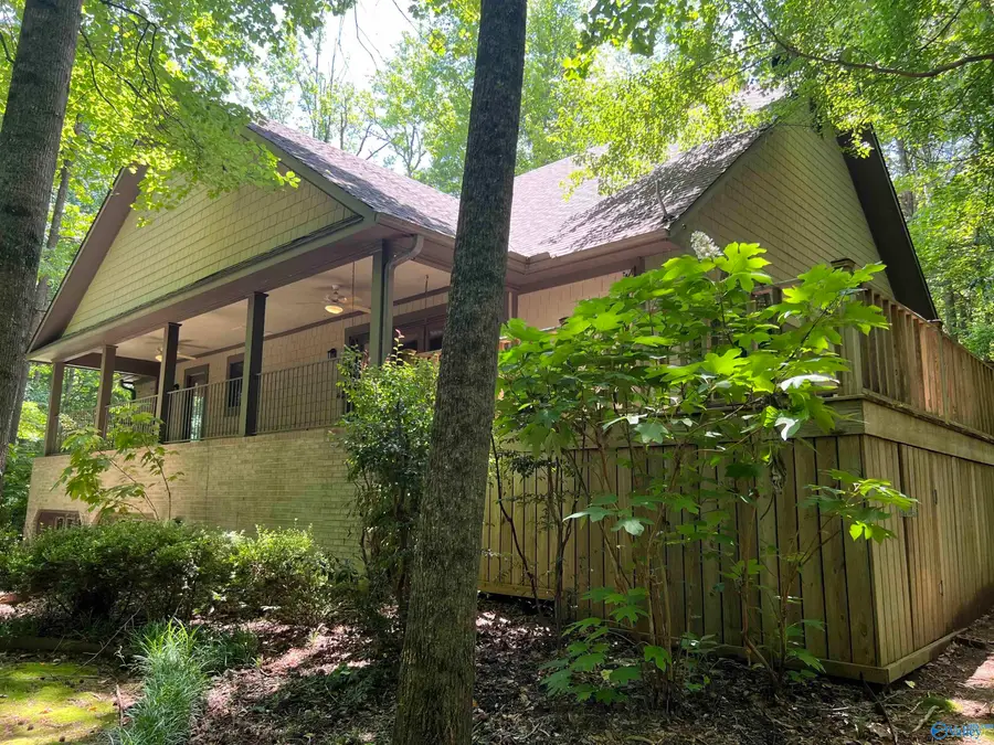 17369 Meadows Road, Athens, AL 35613 - #2
