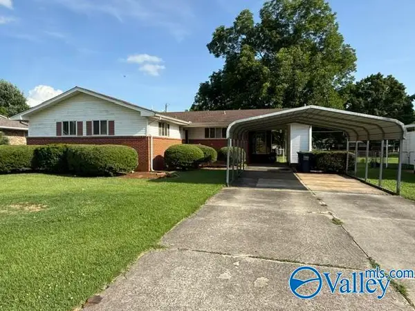 4309 Clayrest Drive Nw, Huntsville, AL 35816