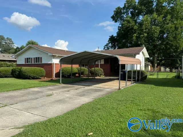 4309 Clayrest Drive Nw, Huntsville, AL 35816 - #2
