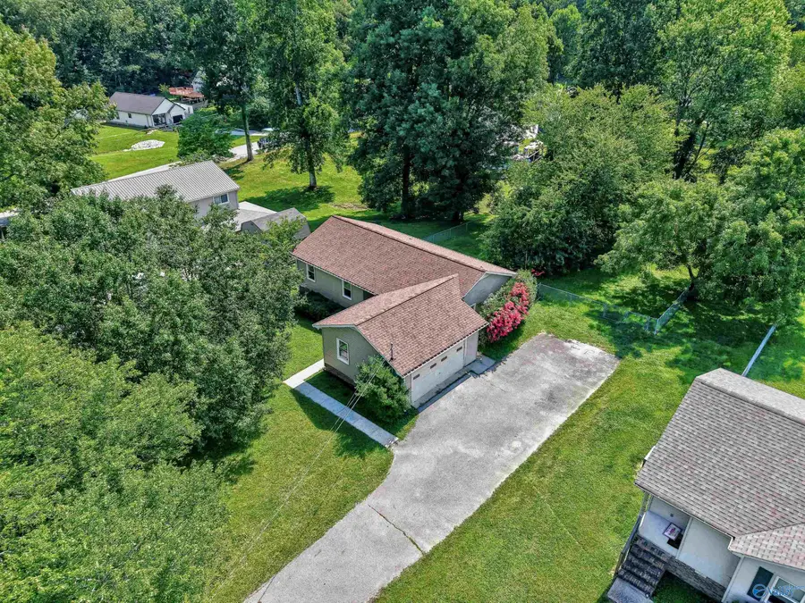 261 Glenview Drive, Estill Springs, TN 37330 - #3