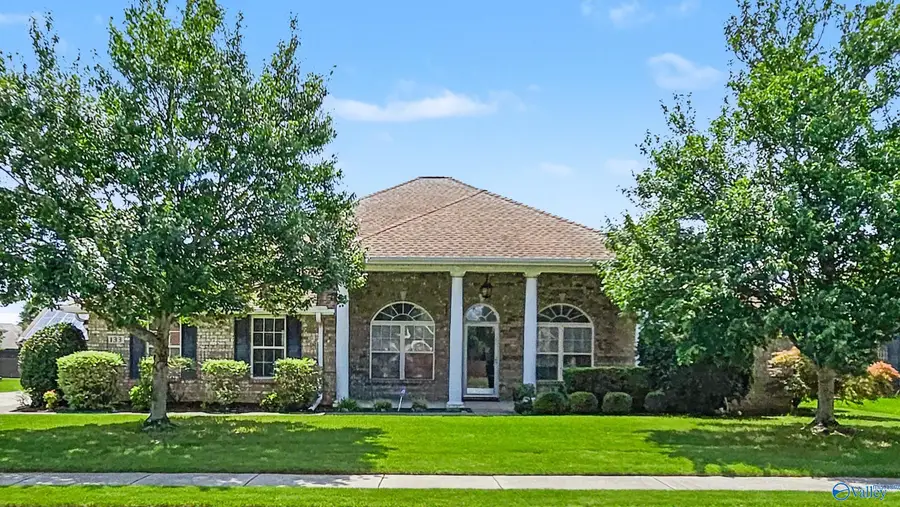 133 Virginia Fern Circle Nw, Madison, AL 35757 - #2