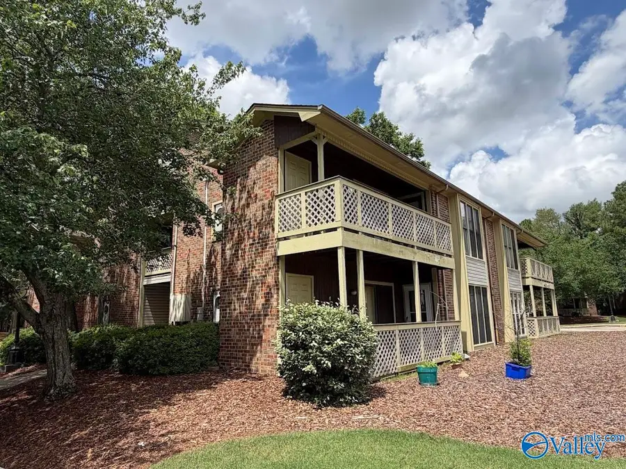 4947 Seven Pine Circle Nw, Huntsville, AL 35816 - #2