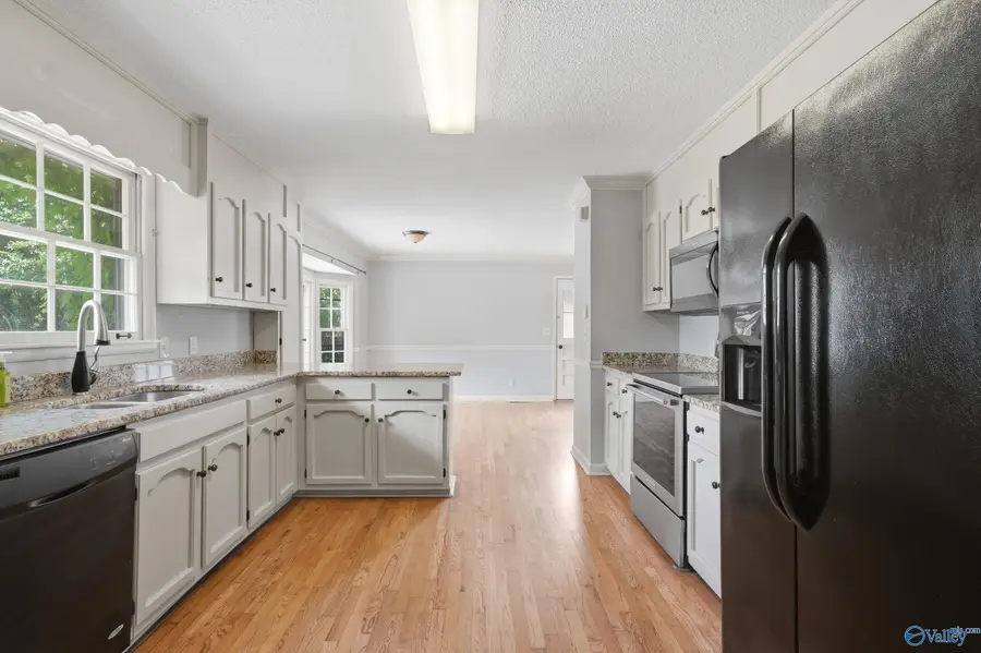 308 Drake Avenue Sw, Huntsville, AL 35801 - #2