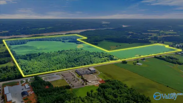 8855 Us Highway 72 W, Athens, AL 35611