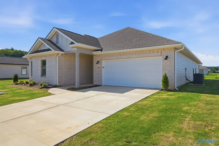 100 Chain Bridge Circle, Harvest, AL 35749 - #3