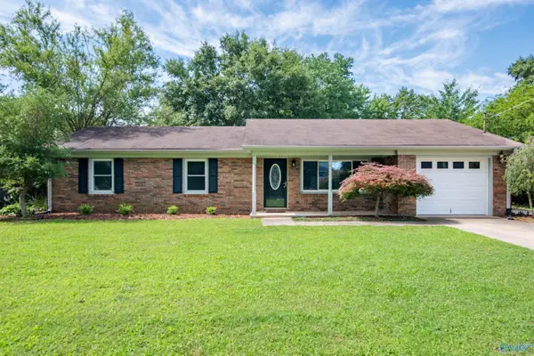 2203 Apolla Lane, Decatur, AL 35601