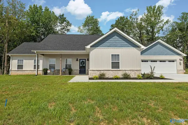 1011 7th Street Nw, Arab, AL 35016