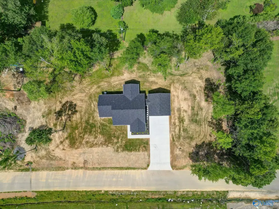 1011 7th Street Nw, Arab, AL 35016 - #3