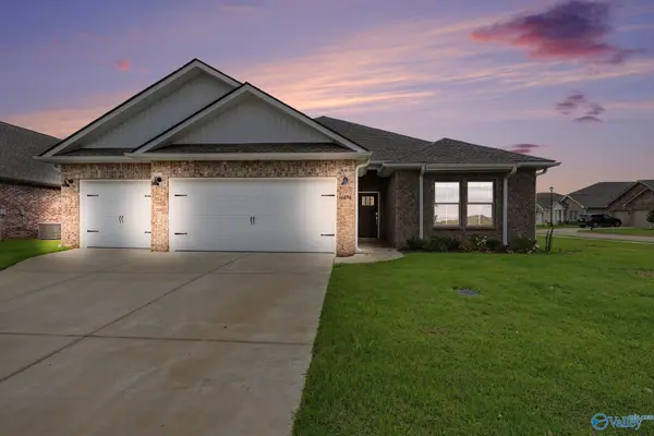 16896 Whispering Pines, Athens, AL 35611