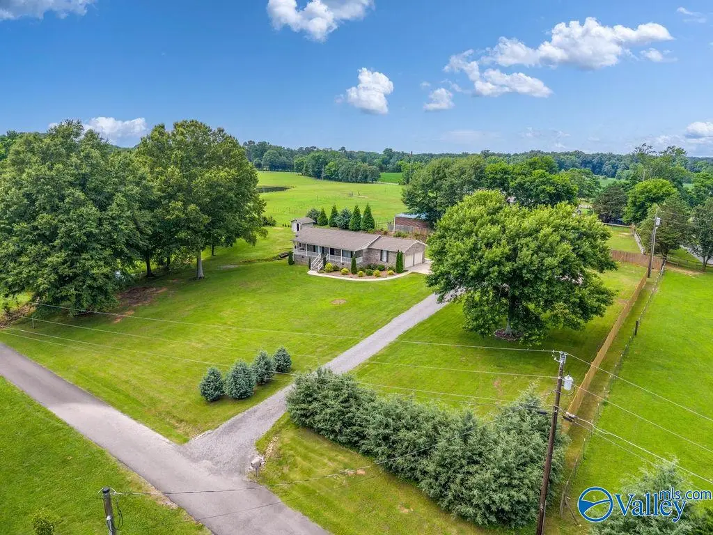 70 Lancewood Place, Arab, AL 35016 - #1