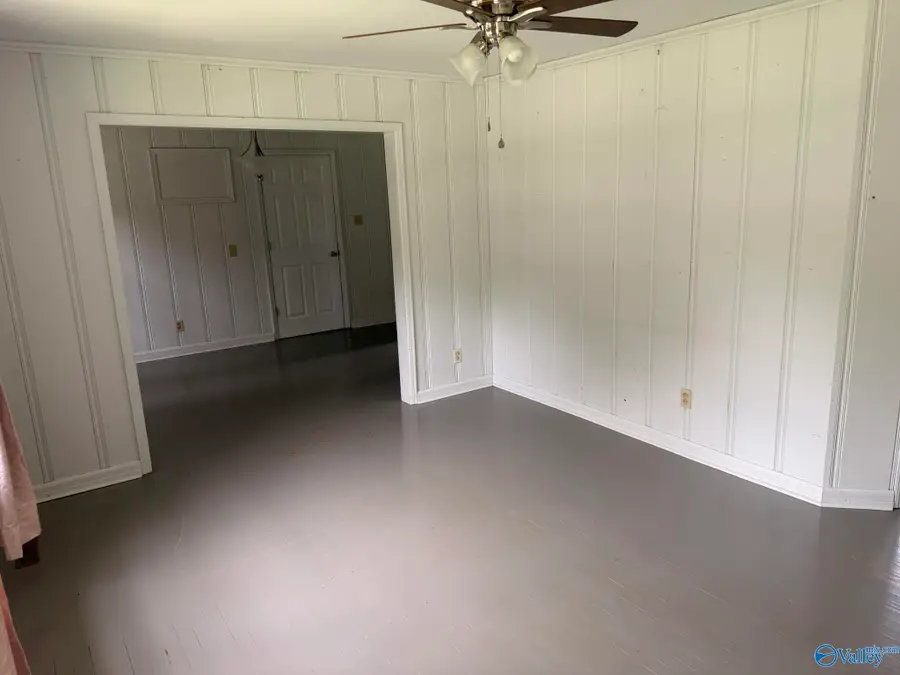 1019 Stevens Avenue Ne, Huntsville, AL 35801 - #3