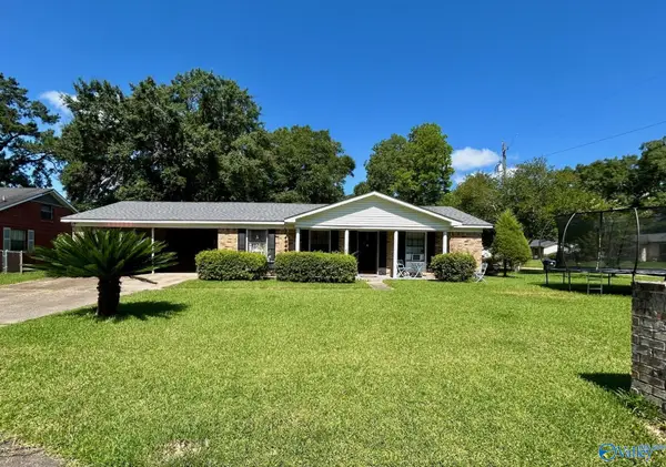 603 Masterson Avenue, Chickasaw, AL 36611