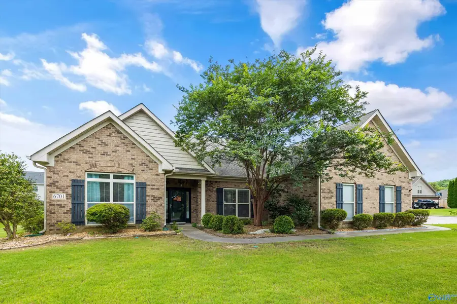 6701 Mceachern Lane, Owens Cross Roads, AL 35763 - #2