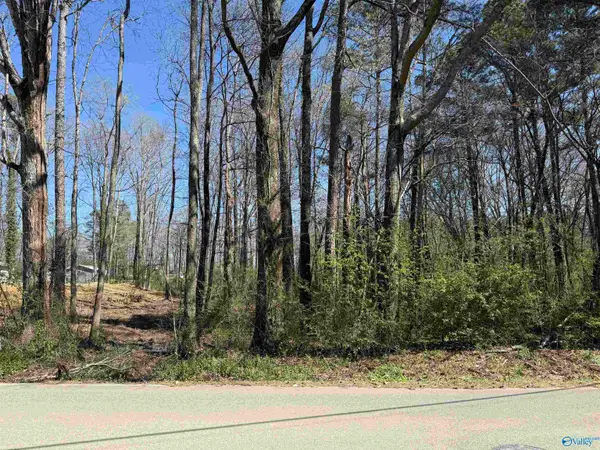 1.7 acres Al Hwy 69, Arab, AL 35016