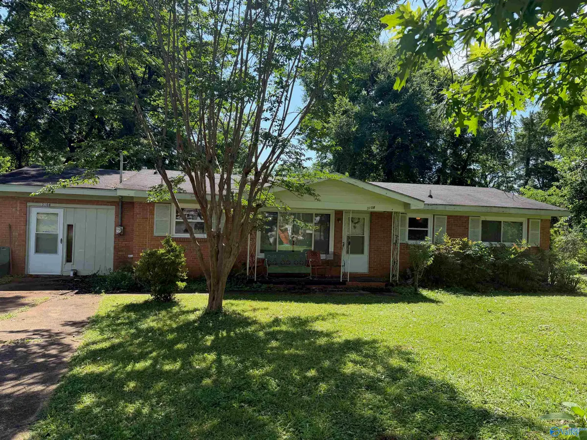 3108 N Nevel Circle Nw, Huntsville, AL 35810 - #1