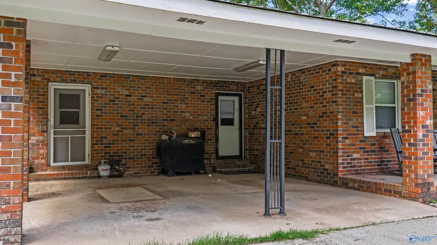 72 Red Oak Drive, Valley Head, AL 35989 - #3