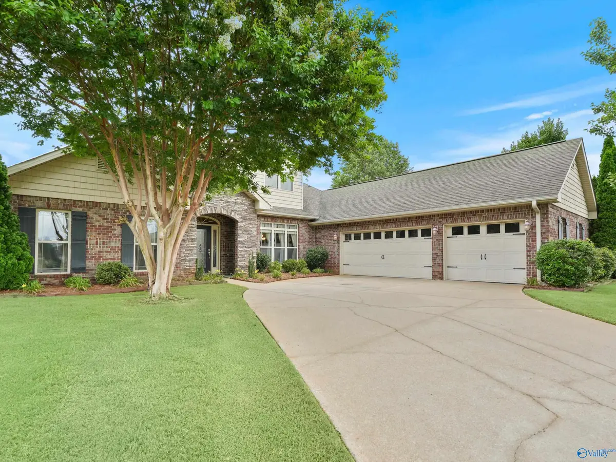 202 Pebble Creek Drive Sw, Madison, AL 35756 - #1
