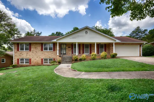 2505 Isabelle Circle Ne, Huntsville, AL 35811