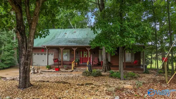 1304 Cardessa Lane, Grant, AL 35747