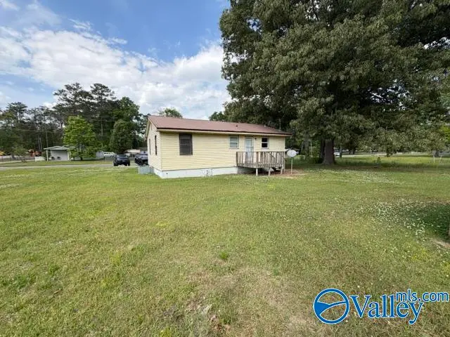 2730 South 11th Street, Gadsden, AL 35904 - #2
