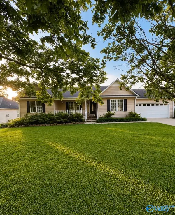 54 Land Circle, Albertville, AL 35950
