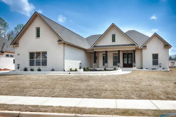 123 Lanwood Drive, Huntsville, AL 35811