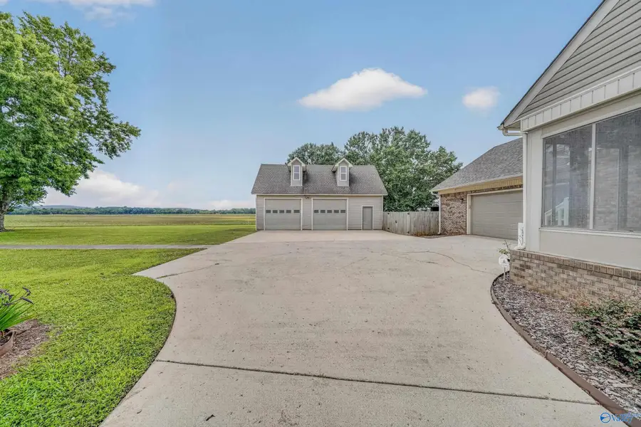 8745 Pulaski Pike, Toney, AL 35773 - #3