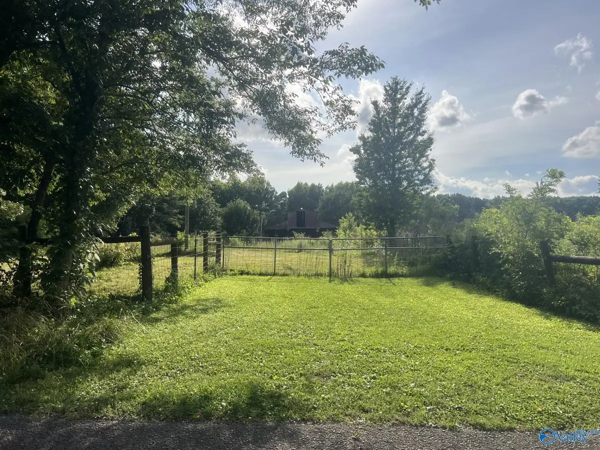 Tract 3 of 728 Kenmore Road, Arab, AL 35016 - #1