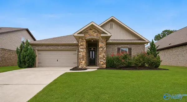 2422 Hobbstone Circle, Huntsville, AL 35803