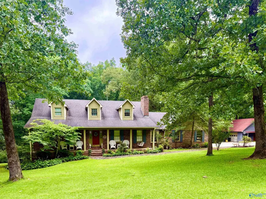 243 Lynnwood Circle, Decatur, AL 35603 - #2