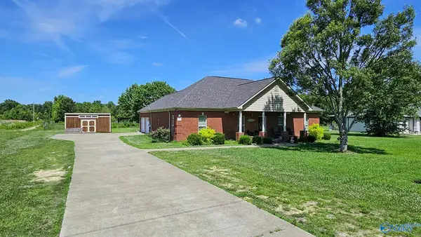 16811 Poplar Creek Road, Athens, AL 35611