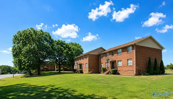 1057 North Main Street, Arab, AL 35016