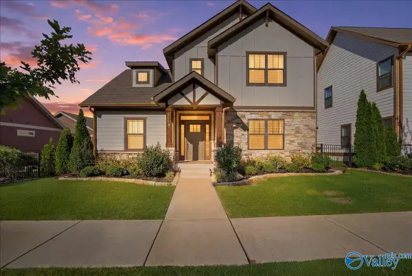 1508 Trek Street, Huntsville, AL 35811