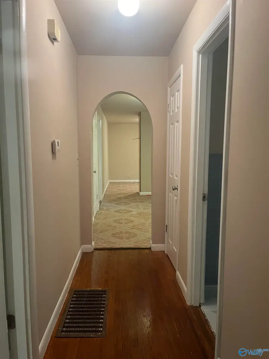 3400 Mallory Avenue Nw, Huntsville, AL 35810 - #2