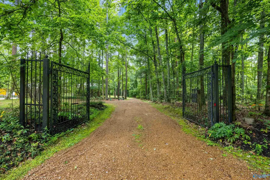 13300 S Shawdee Road Se, Huntsville, AL 35803 - #2