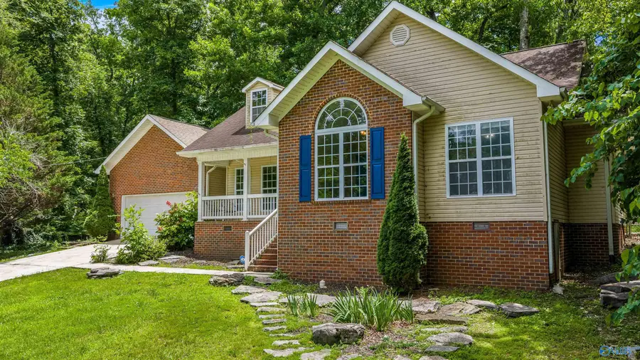 6353 Cardinal Lane Nw, Fort Payne, AL 35967 - #3