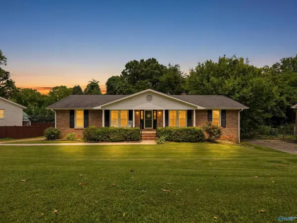 7613 Fleming Hills Drive Sw, Huntsville, AL 35802