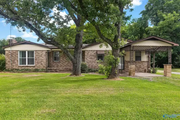 351 W Piney Grove Road, Falkville, AL 35622