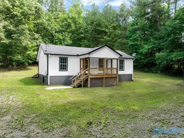 371 Bristow Cove Road, Boaz, AL 35956