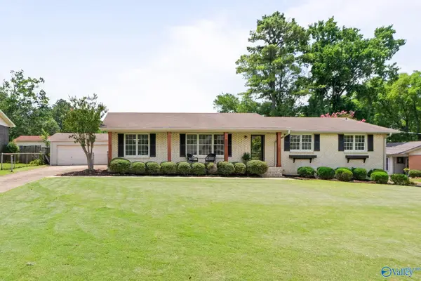 8010 Navios Drive Se, Huntsville, AL 35802