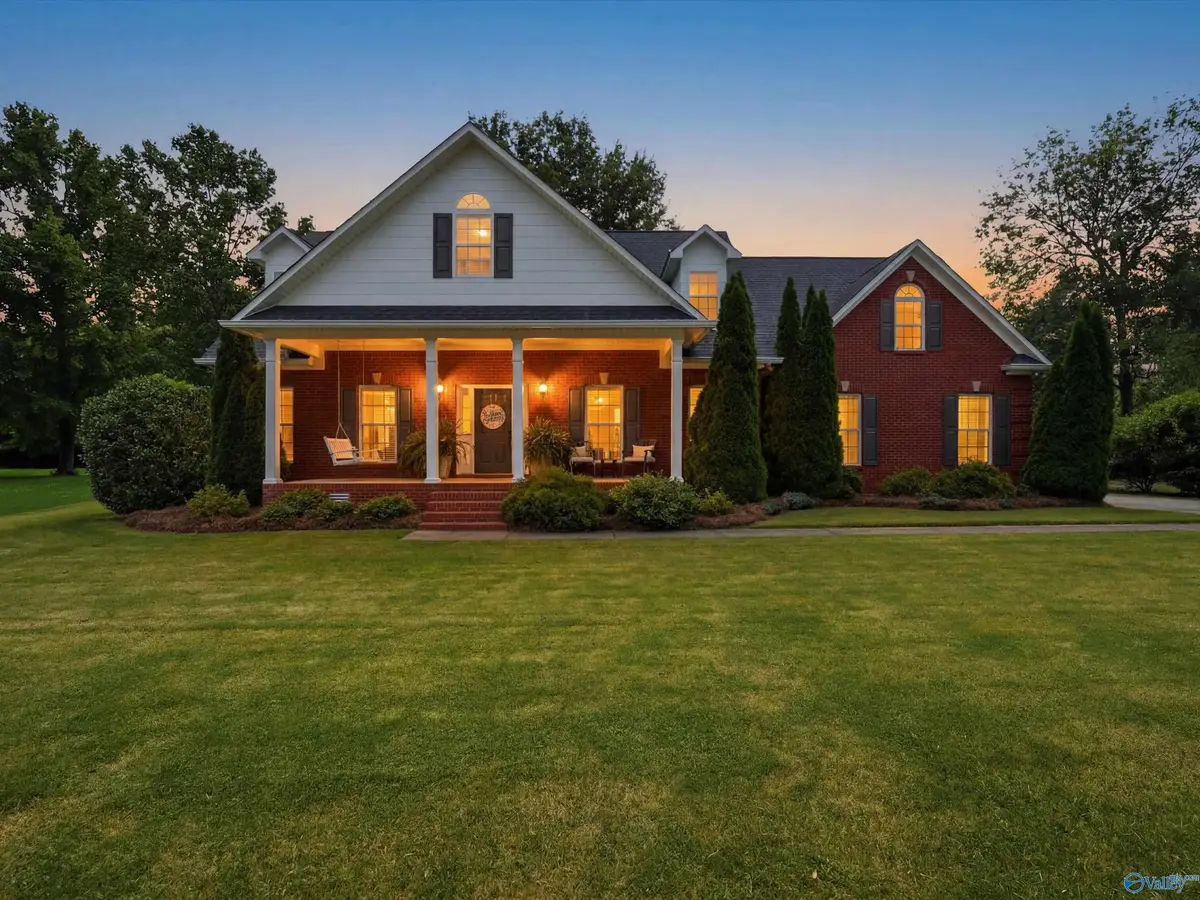 1013 Mill Race Circle, Guntersville, AL 35976 - #1