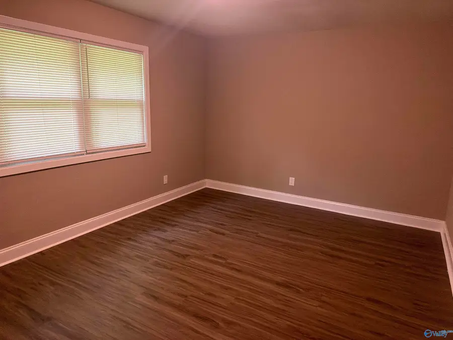 3710 Oakdale Court Nw, Huntsville, AL 35810 - #3