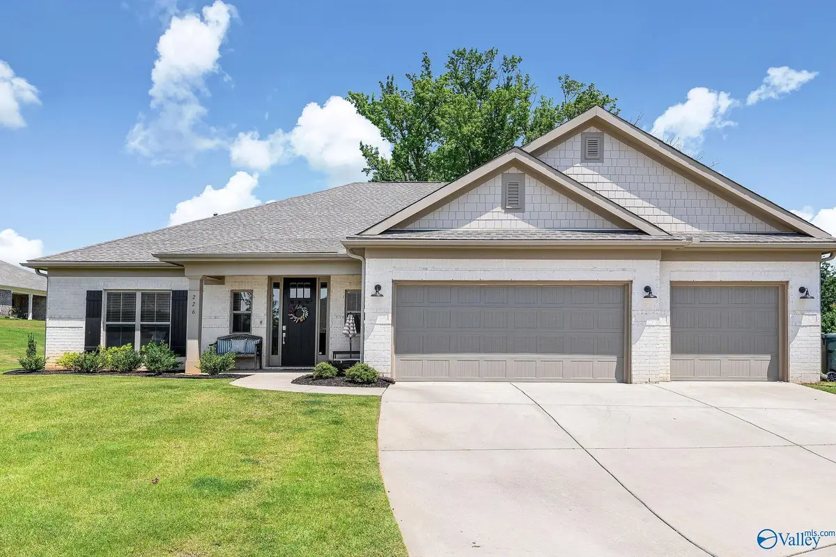 226 Hannaway Circle, Madison, AL 35757 - #1