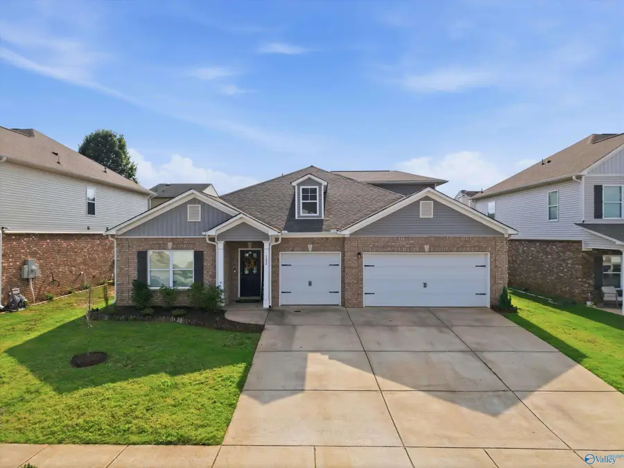122 Hutchinson Road, Madison, AL 35756 - #2