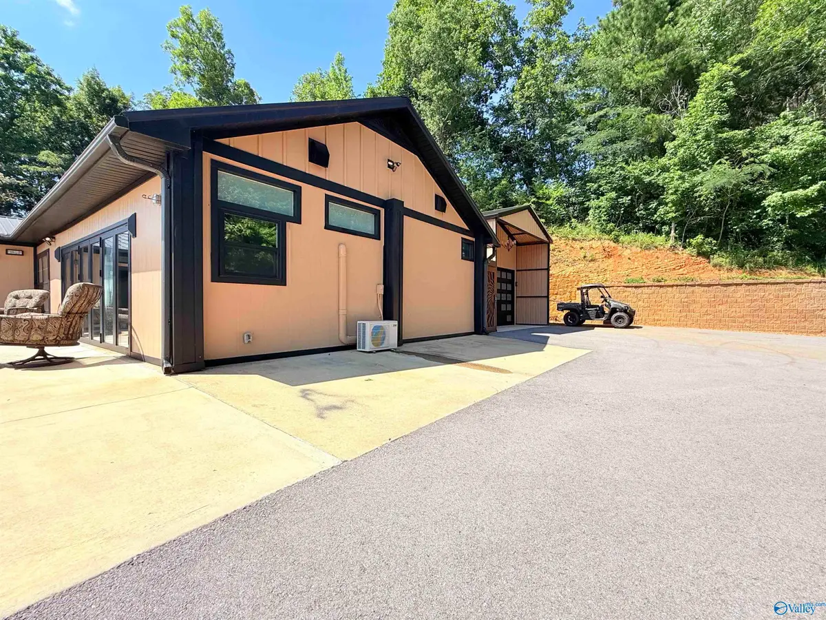 1899 Mohawk Cliff Road, Ohatchee, AL 36271 - #1