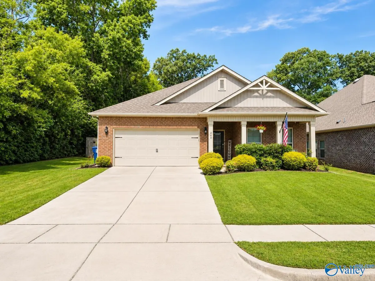 264 Falcon Ridge Drive, New Market, AL 35761 - #1