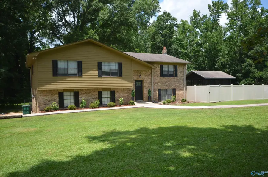 637 County Road 1194, Cullman, AL 35057 - #2