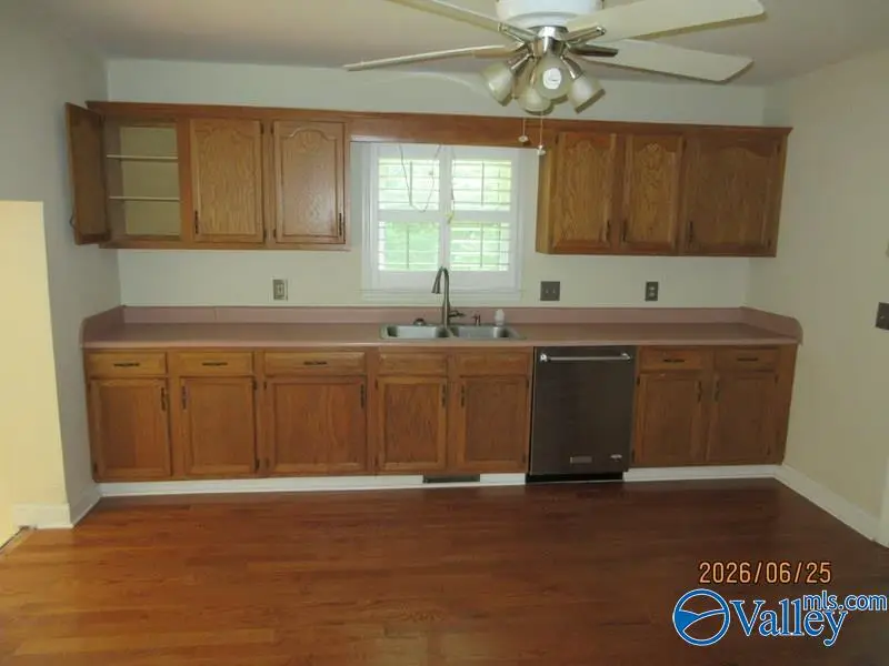 3608 Shay Circle Nw, Huntsville, AL 35810 - #2