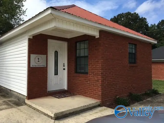 215 NW 3rd Avenue Nw, Arab, AL 35016 - #1