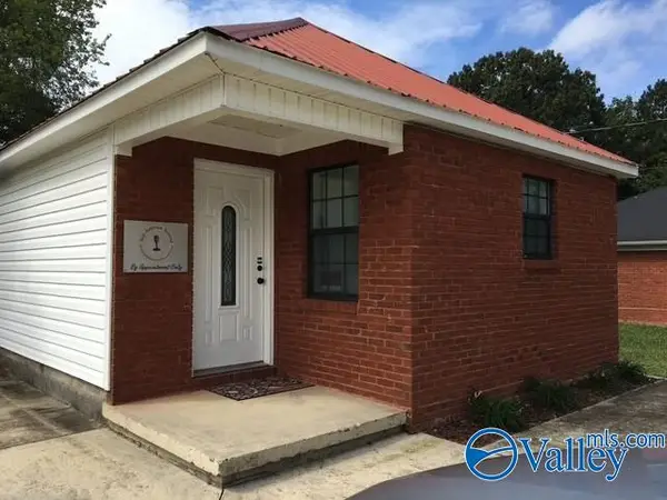 215 NW 3rd Avenue Nw, Arab, AL 35016